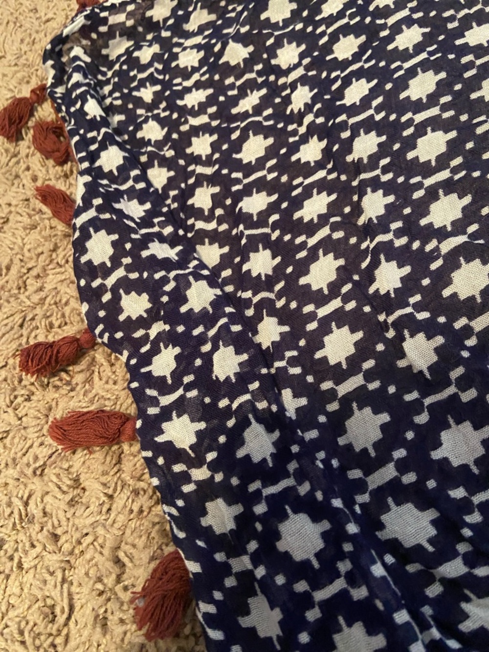 Patterned Scarf - Picture 3 of 4